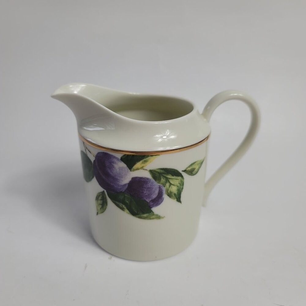 Mikasa Plum Court L3132 Creamer White with Purple Plums and Green Leaves